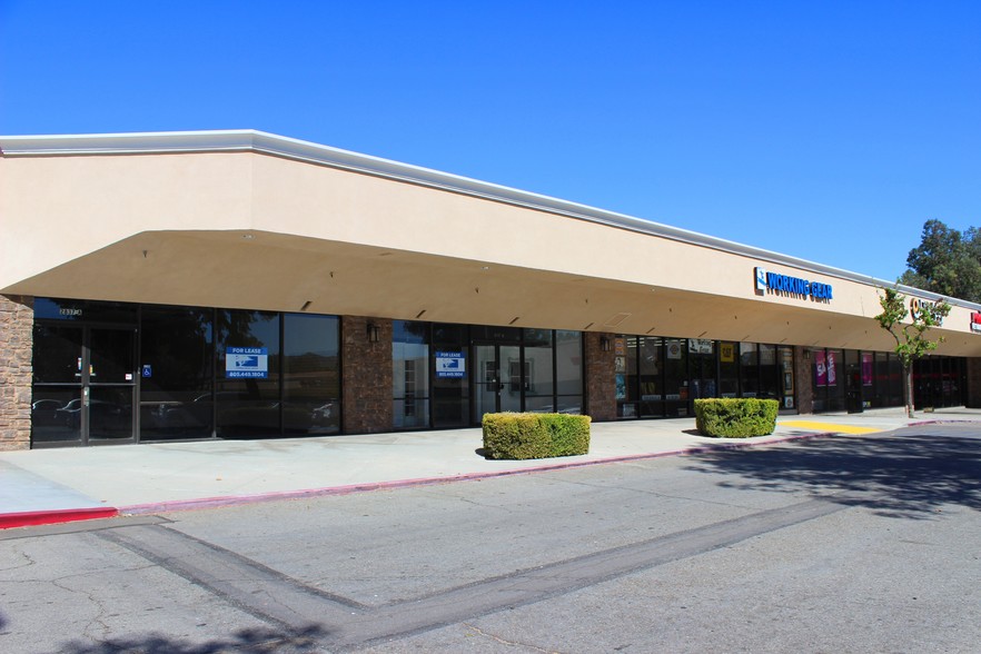 2410-2837 Cochran St, Simi Valley, CA for rent - Building Photo - Image 2 of 7