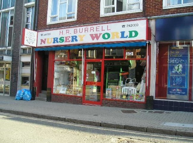 More details for 22 Church Rd, Burgess Hill - Retail to Rent