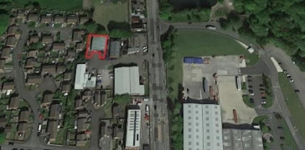 Manchester Old Rd, Manchester to rent - Building Photo - Image 3 of 3