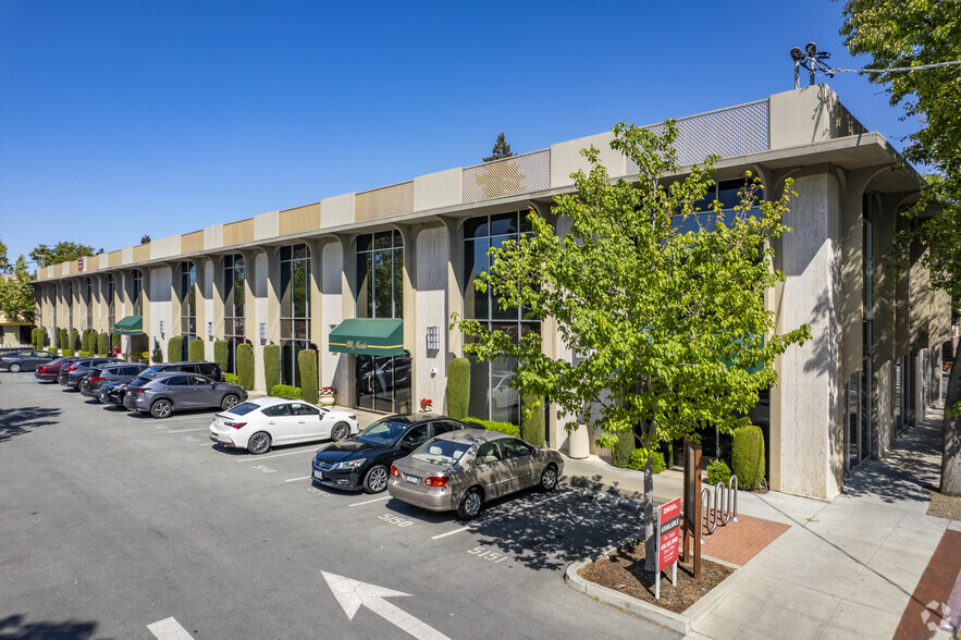 800-830 Menlo Ave, Menlo Park, CA for rent - Building Photo - Image 1 of 5