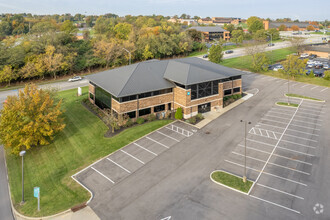 2900 Chancellor Dr, Crestview Hills, KY - aerial  map view