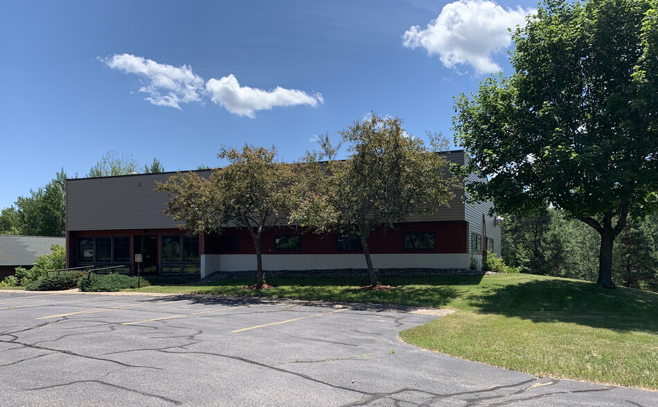 207 W Pioneer St, Crandon, WI for sale - Building Photo - Image 1 of 1