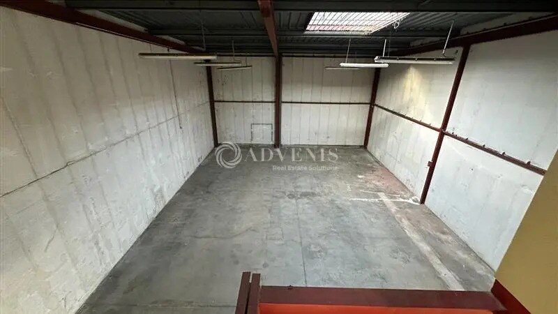 Light Industrial in Champigny-sur-Marne to rent - Building Photo - Image 1 of 12