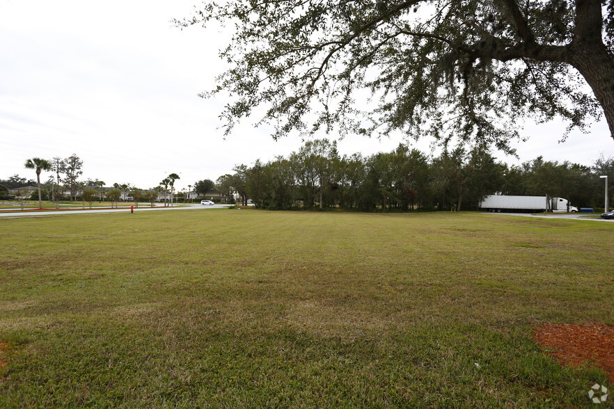 2040 Shepherd Rd, Mulberry, FL for rent - Building Photo - Image 3 of 3