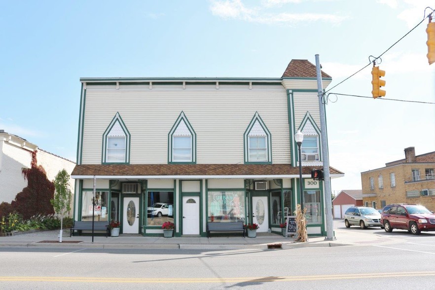 300 N Main St, Cheboygan, MI for sale - Primary Photo - Image 1 of 1