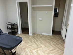 2-6 Jarvey St, Bathgate to rent Interior Photo- Image 2 of 9