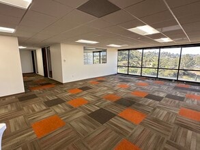 404 Camino del Rio S, San Diego, CA to rent Interior Photo- Image 2 of 5