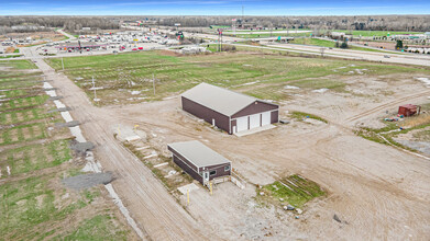 4012-4144 W Mount Morris Rd, Mount Morris, MI for sale Primary Photo- Image 1 of 1