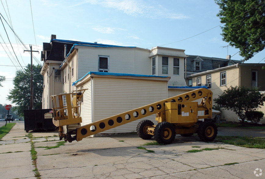 1547-1549 Dekalb St, Norristown, PA for rent - Building Photo - Image 3 of 13