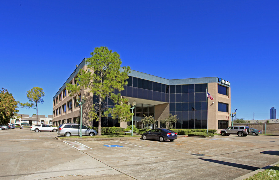 6060 Richmond Ave, Houston, TX for rent - Building Photo - Image 1 of 5