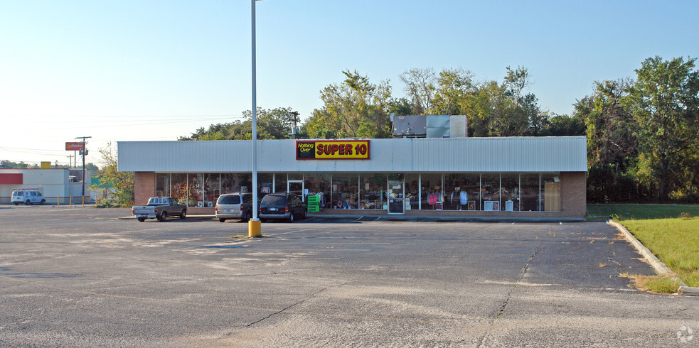 1110-1220 Charleston Hwy, West Columbia, SC for rent - Building Photo - Image 2 of 8