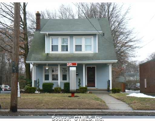 585 Burnside Ave, East Hartford, CT for rent - Building Photo - Image 2 of 5