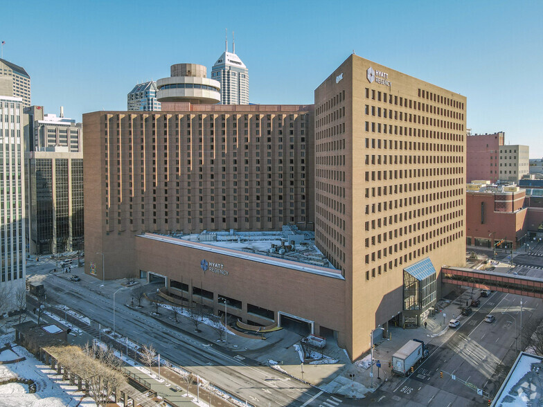 101-115 W Washington St, Indianapolis, IN for rent - Building Photo - Image 2 of 10