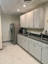 205 Lloyd St, Carrboro, NC to rent Interior Photo- Image 2 of 5