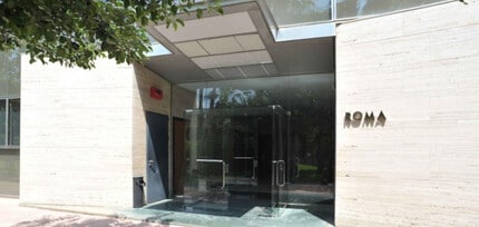 Carretera l'Hospitalet, 195-197, Cornellà de Llobregat, Barcelona to rent Building Photo- Image 1 of 3