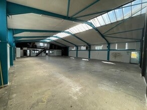 Tribune Dr, Sittingbourne to rent Interior Photo- Image 2 of 4