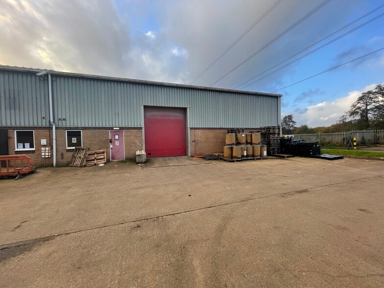 Lowmoor Industrial Estate, Wellington to rent - Building Photo - Image 1 of 10