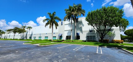 10801 NW 97th St, Medley, FL for rent Building Photo- Image 1 of 2