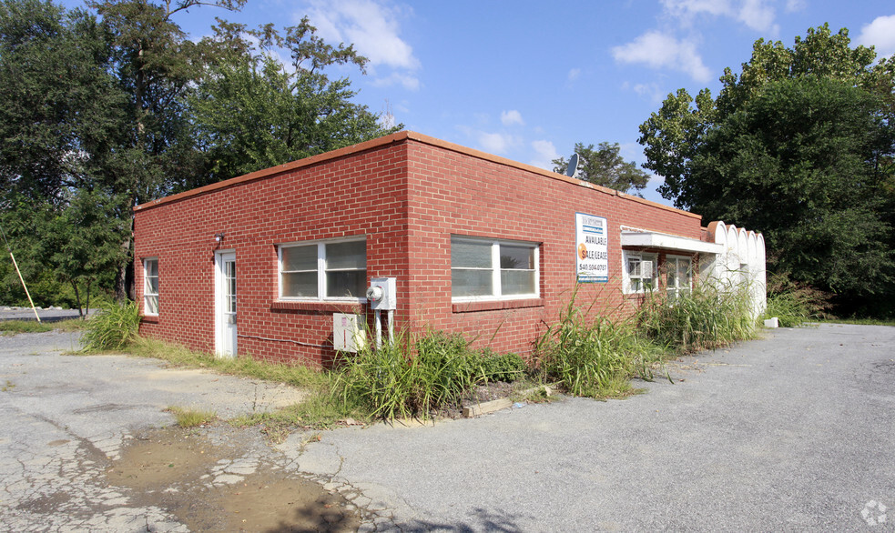 1730 Shenandoah Ave, Front Royal, VA for sale - Primary Photo - Image 1 of 1