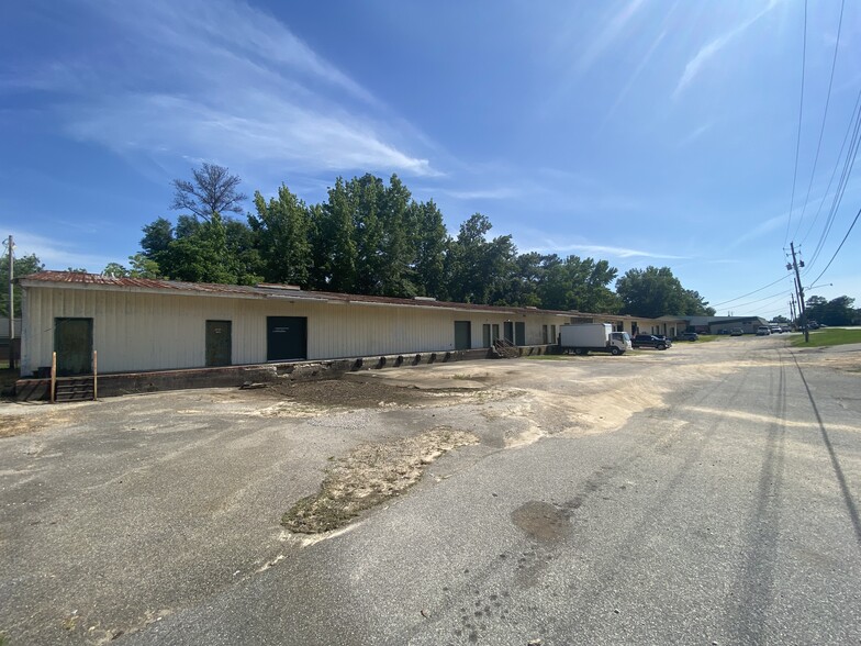 1515 South Blvd, Brewton, AL for sale - Building Photo - Image 2 of 11