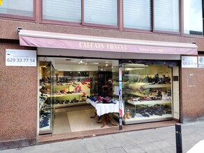 Retail in Barcelona, Barcelona to rent Building Photo- Image 2 of 18