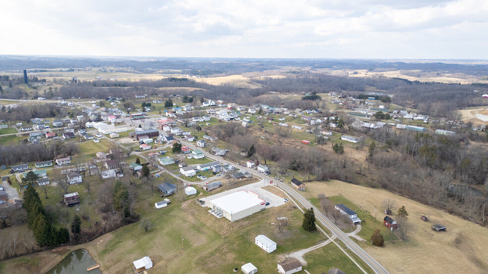 43221 Ohio Ave, Beallsville, OH for sale - Building Photo - Image 3 of 5