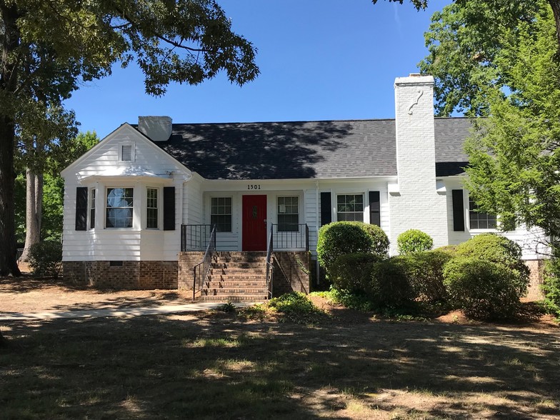 1501 E Franklin St, Monroe, NC for sale - Primary Photo - Image 1 of 1