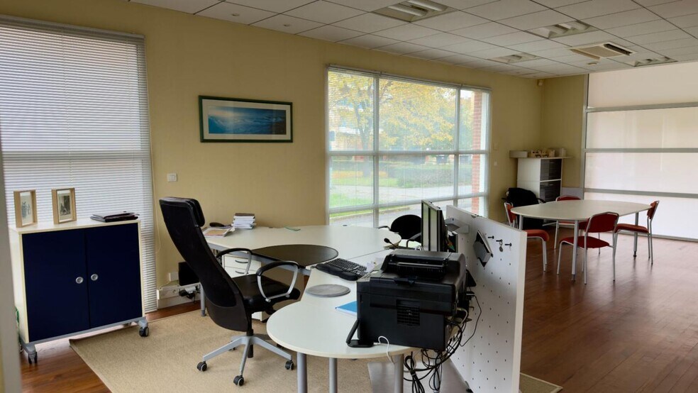 Office in Balma to rent - Building Photo - Image 2 of 3