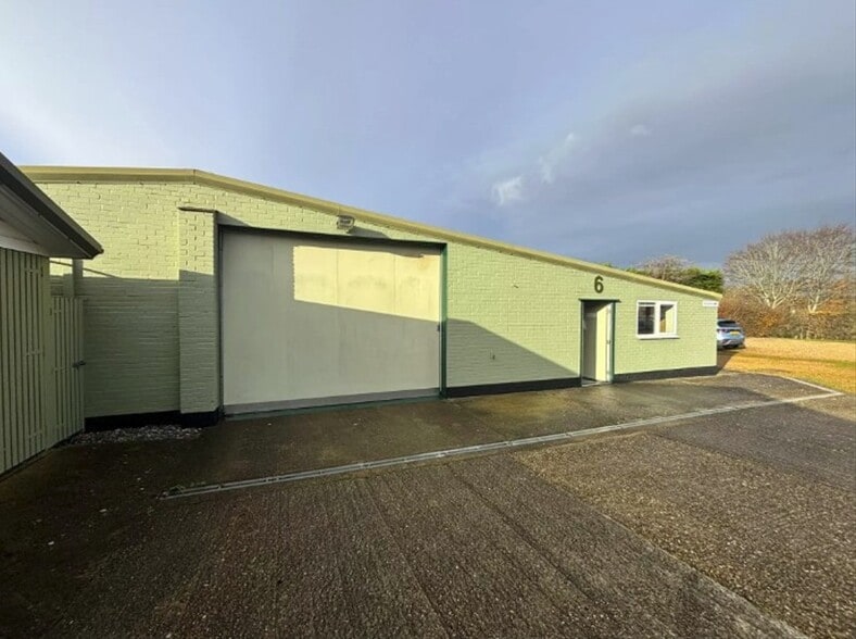 5-6 Midas Business Park, Swanwick to rent - Primary Photo - Image 1 of 1