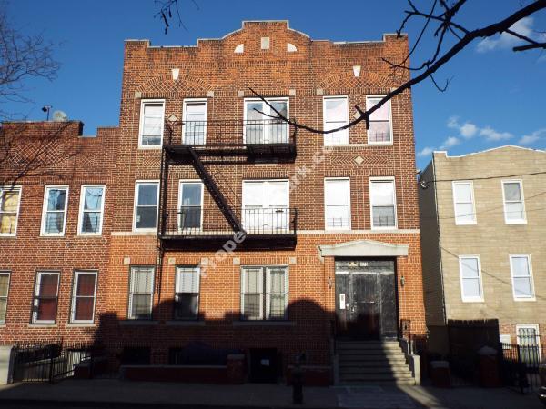 179 Milford St, Brooklyn, NY for sale - Building Photo - Image 2 of 4