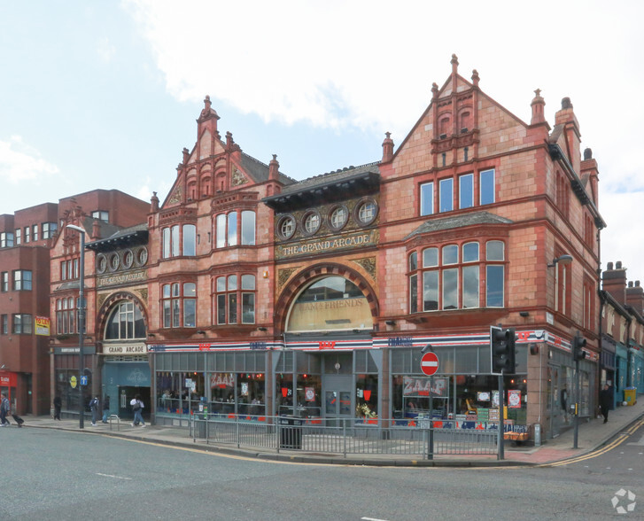 Vicar Ln, Leeds for rent - Primary Photo - Image 1 of 1