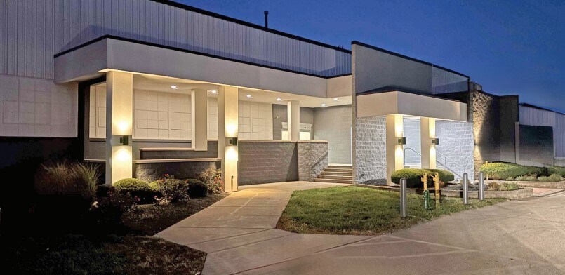 2000 Forrer Blvd, Kettering, OH to rent Building Photo- Image 1 of 6