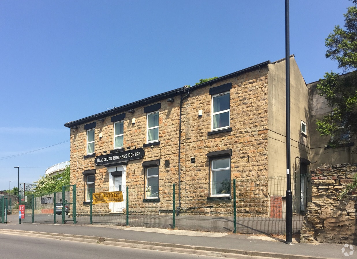 88 Blackburn Rd, Rotherham S61 2DR - Blackburn Business Centre | LoopNet UK