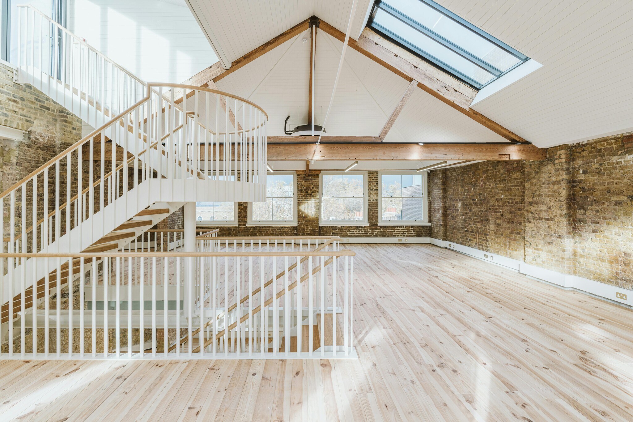 102-108 Clerkenwell Rd, London for sale Interior Photo- Image 1 of 1