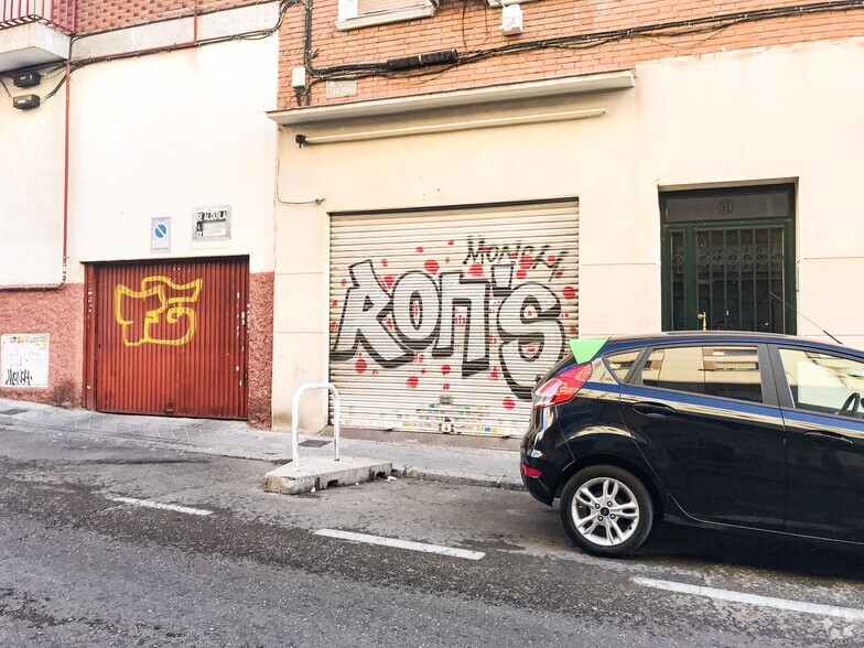 Calle Santoña, 31, Madrid, Madrid for rent - Building Photo - Image 2 of 2