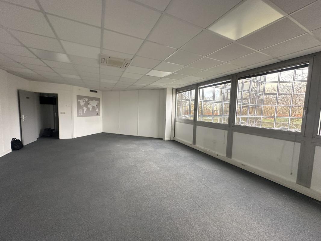2 Bis Rue Marcel Doret, Burolines 1, Blagnac to rent Interior Photo- Image 1 of 10