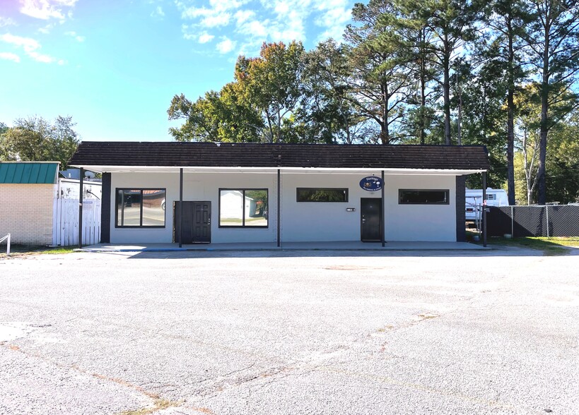 1140 Boone Hill Rd, Summerville, SC for rent - Primary Photo - Image 1 of 53