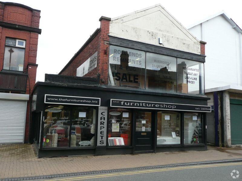 8 Railway Rd, Leigh for sale Primary Photo- Image 1 of 1