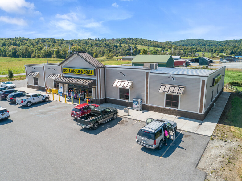 2039 County Route 23, Granville, NY for sale - Primary Photo - Image 1 of 5