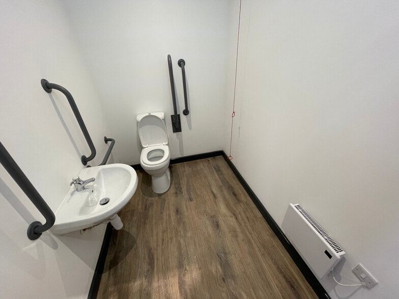 Wallsend Rd, North Shields to rent - Interior Photo - Image 3 of 9