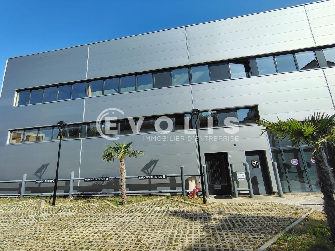 Office in Bry-sur-Marne to rent Building Photo- Image 1 of 9