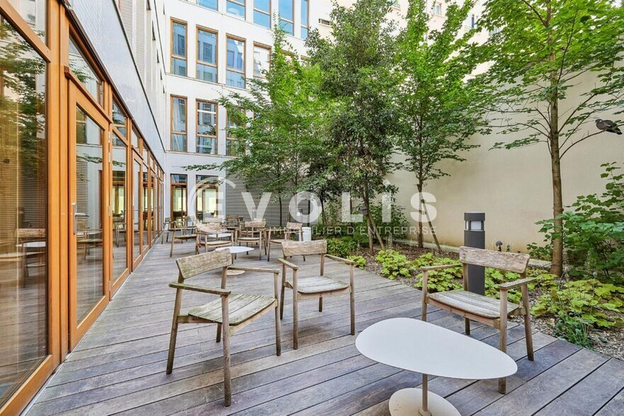 32-34 Avenue Aristide Briand, Arcueil to rent - Building Photo - Image 3 of 20
