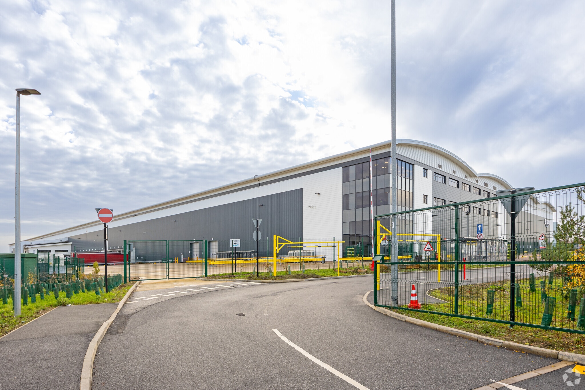 Grovehall Ln, Knottingley for sale Primary Photo- Image 1 of 1