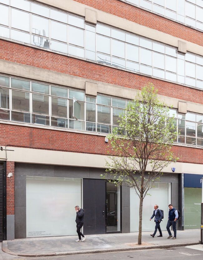 More details for 56-57 Eastcastle St, London - Retail to Rent