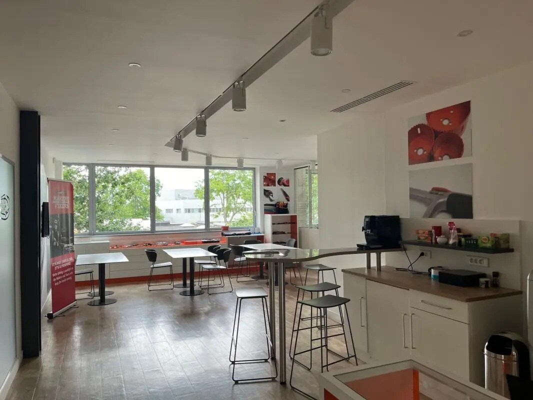 17 Rue Rosa Luxemburg, Éragny to rent Interior Photo- Image 1 of 14