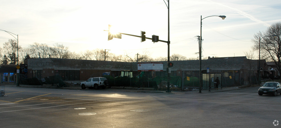 1 E 83rd St, Chicago, IL for rent - Building Photo - Image 3 of 9