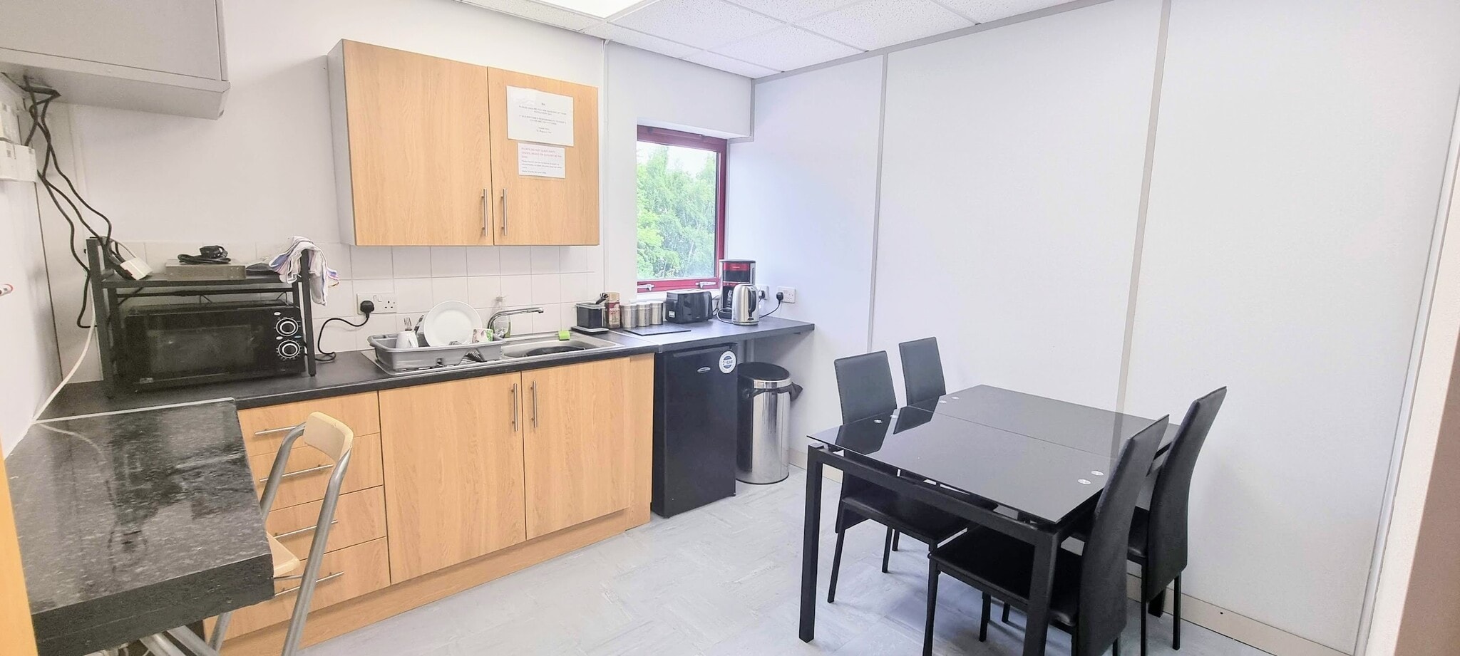 Warren Park Way, Enderby to rent Interior Photo- Image 1 of 10