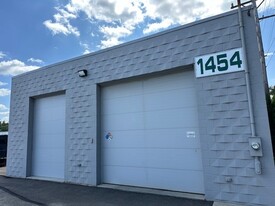 Industrial Warehouse - Commercial Property