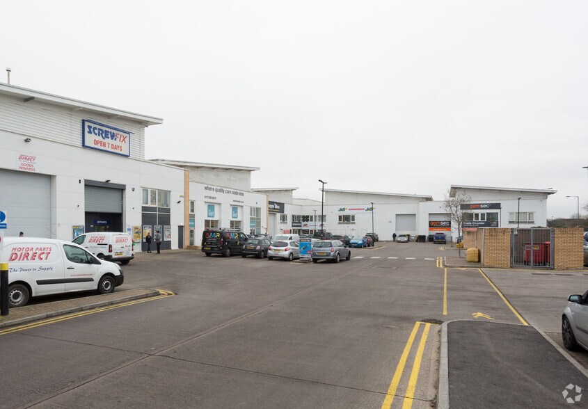 11 Roman Farm Rd, Bristol to rent - Building Photo - Image 3 of 10