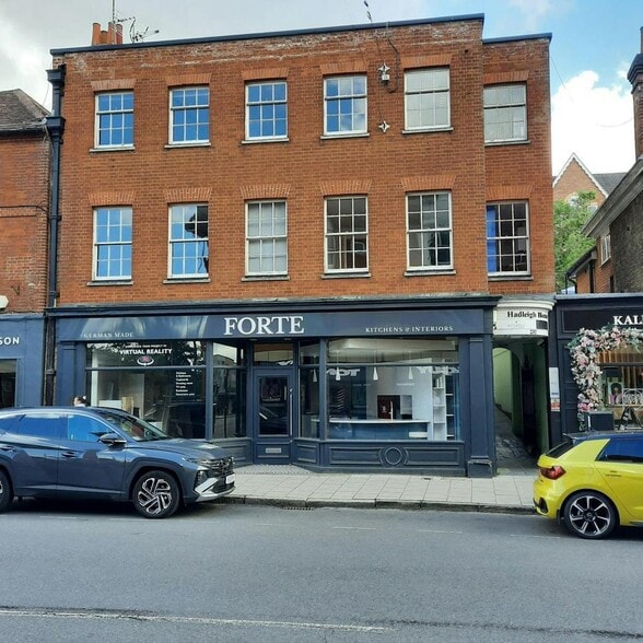 224-226 High St, Guildford to rent - Building Photo - Image 2 of 10